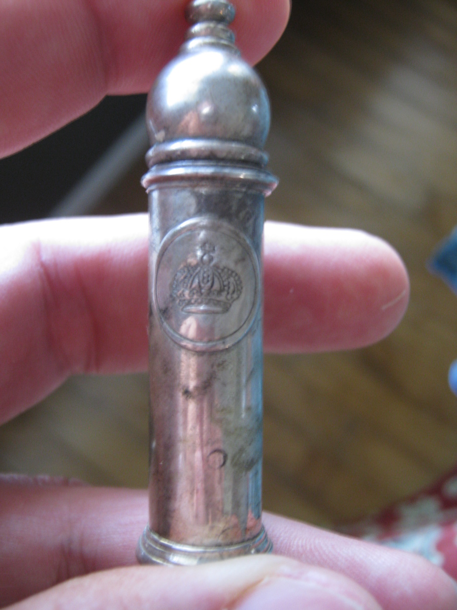 Sterling Silver snuff cantainer 1800's..? 