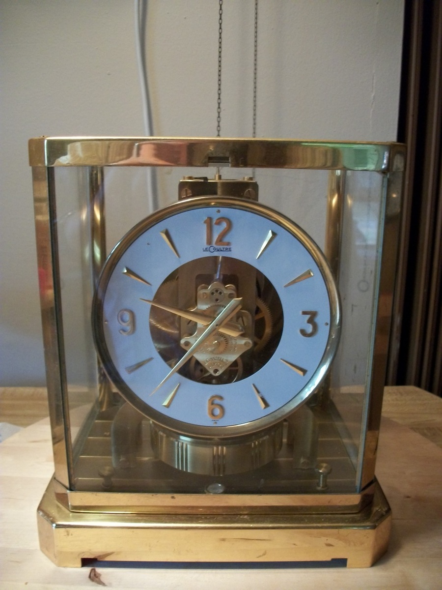 The Atmos Lecoultre 528-8 - Clocks