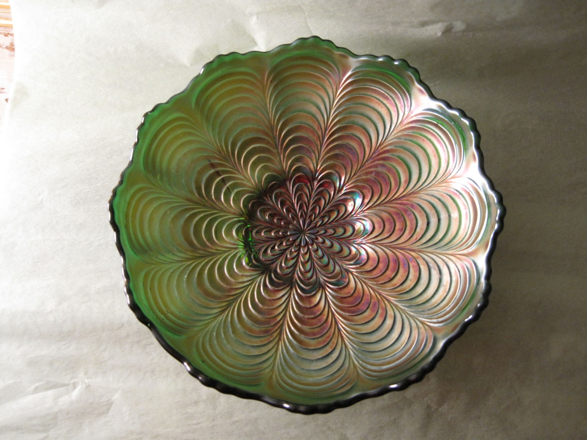 Lovely find...need help identifying pattern & value? Thank you!