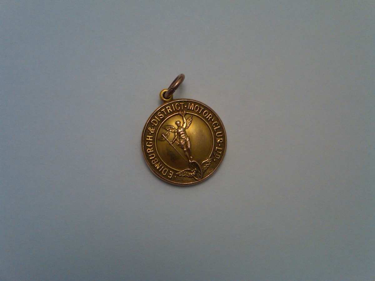  Gold prize won by Indian Motorcycle Co. - Motorcycles