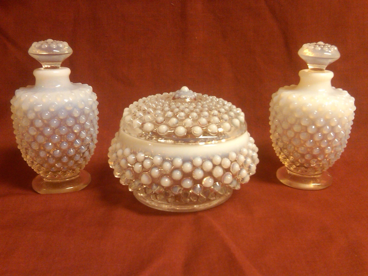 Fenton French Opalescent Hobnail Vanity Set 