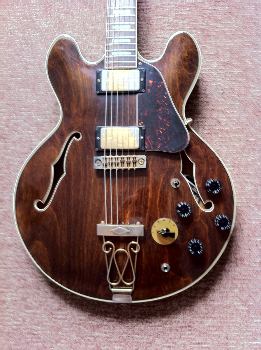 Ibanez SA400 (gibson es345)