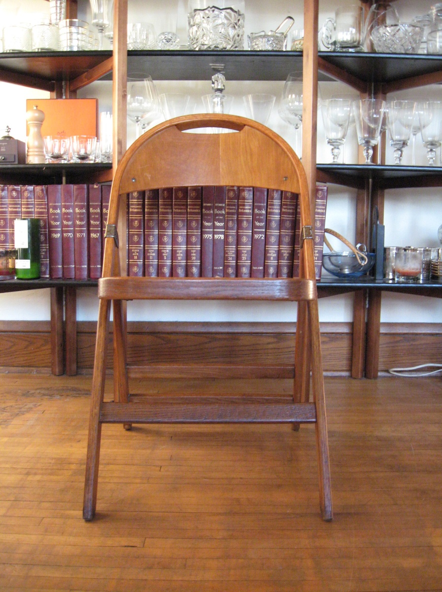 C. 1920-1930S WOOD FOLDING CHAIR - Furniture