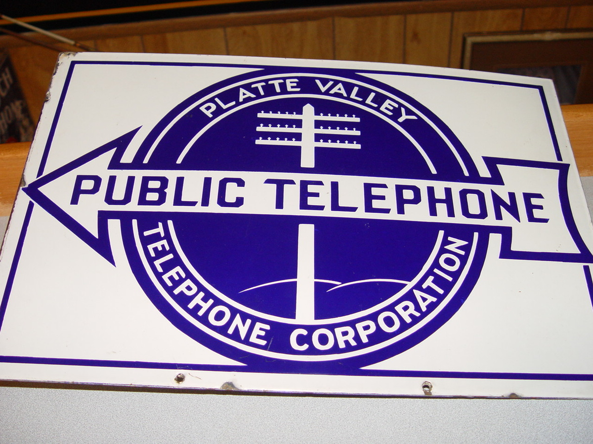 Platte Valley Public Telephone sign