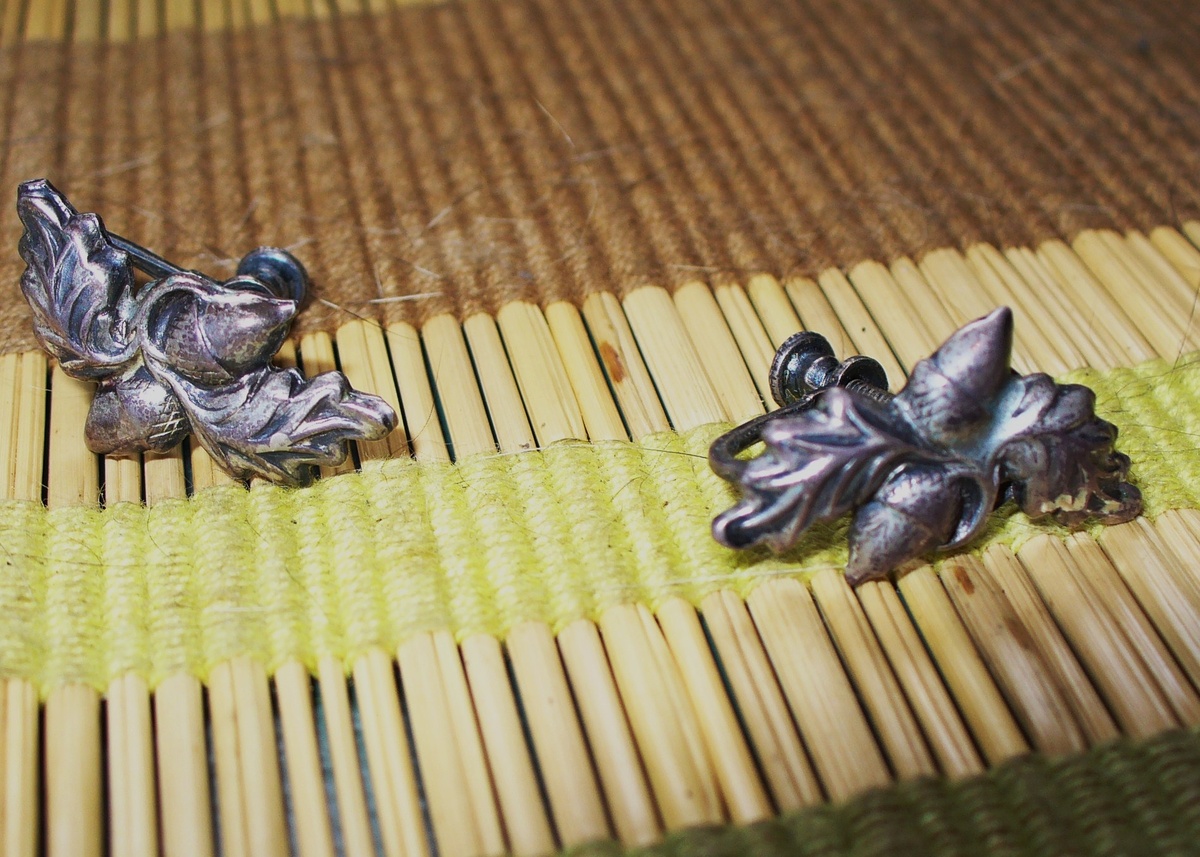 Sterling Silver Acron Screwback Earrings - Costume Jewelry