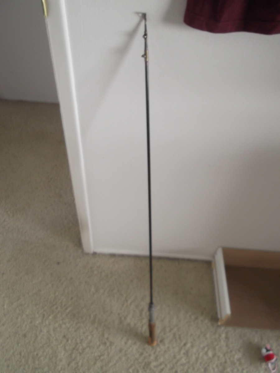 Unknown Vintage Fishing Rod Please Help I.D.