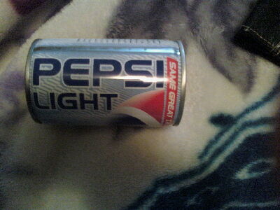 Rare??? English/Arabic Pepsi Light unfilled/sealed can - Advertising