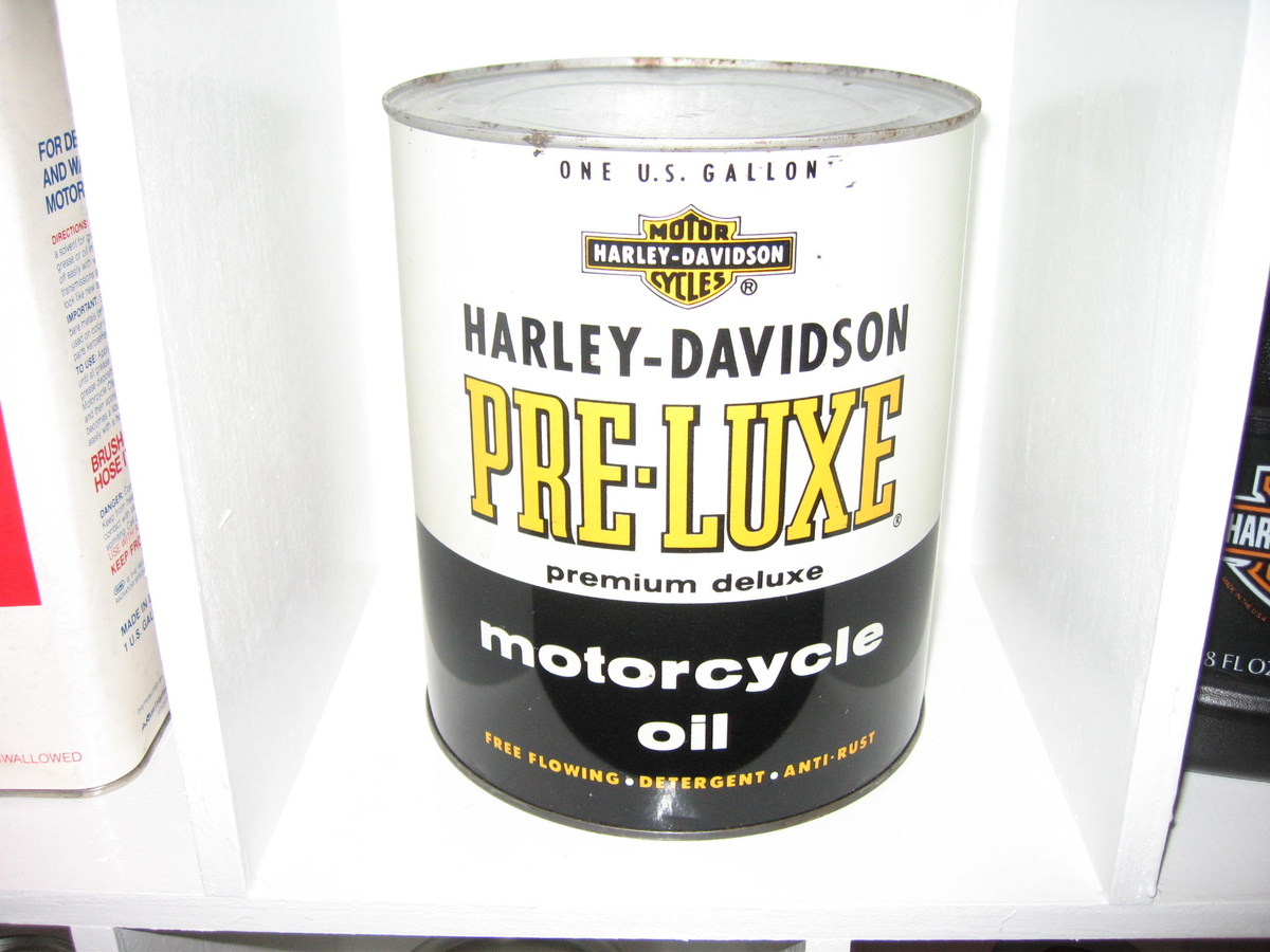 Harley Davidson one gallon can FULL!!