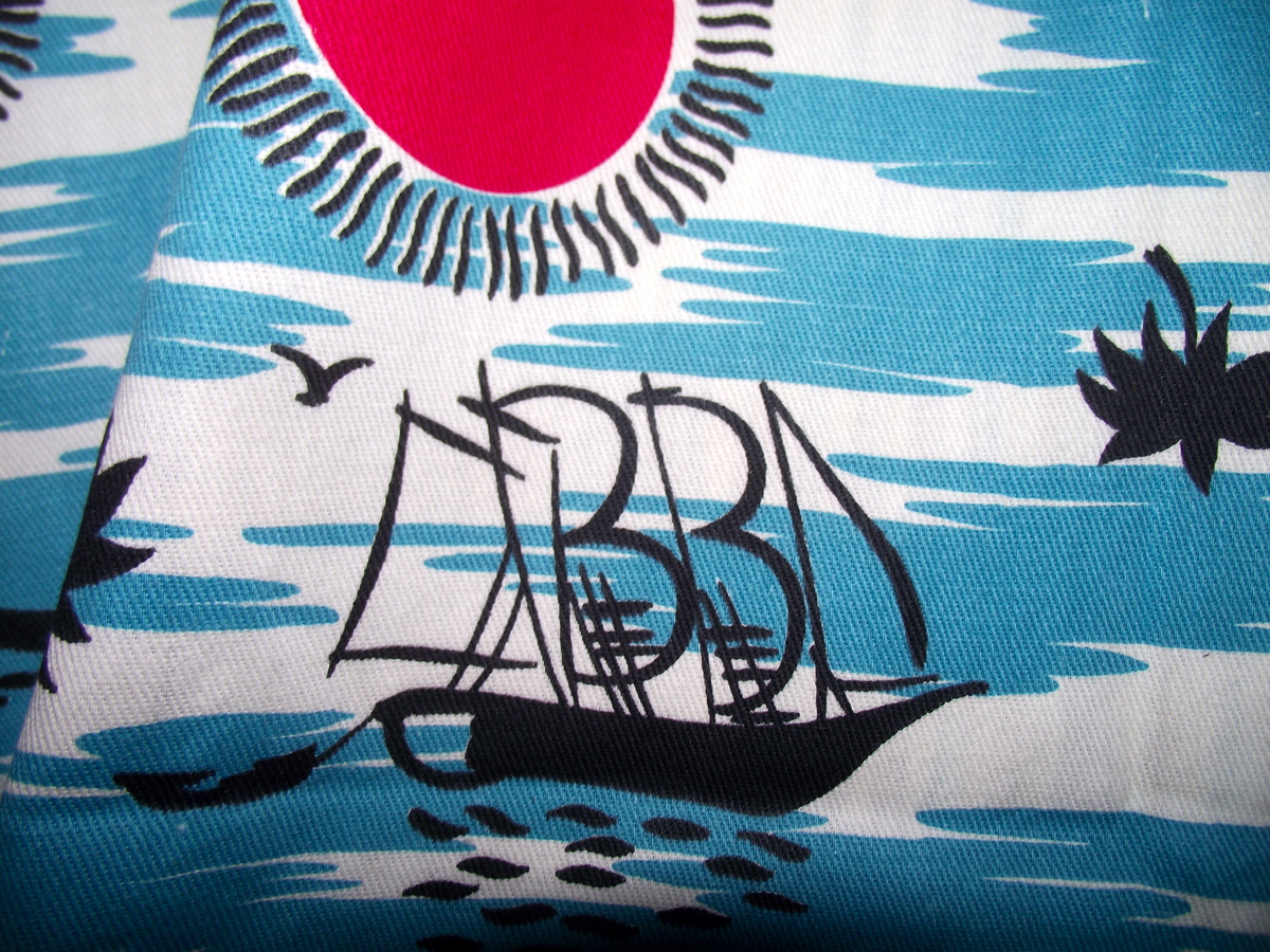 Fun Vintage Fabric--South Pacific/Tiki funk