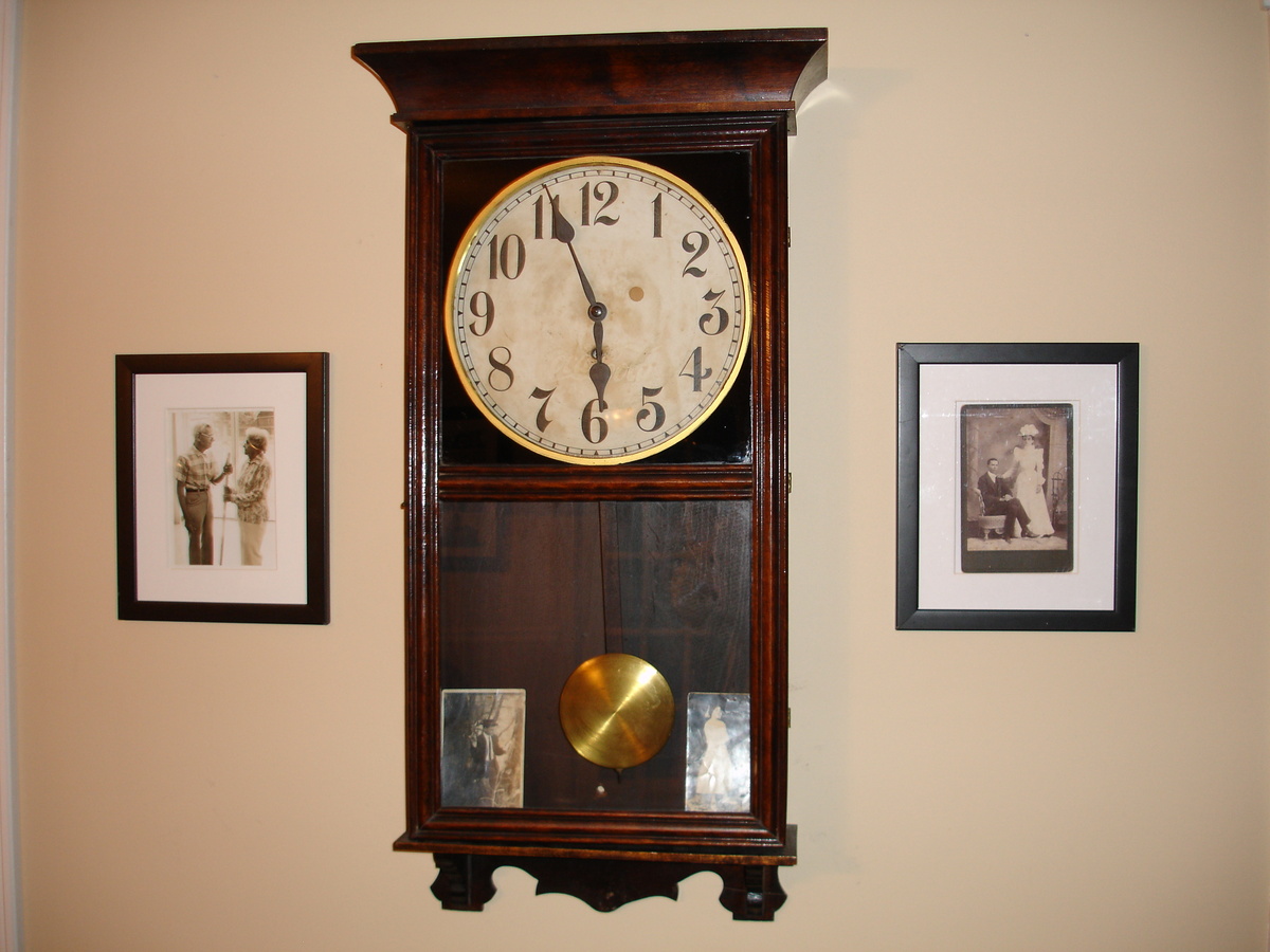 1920-ish Gilbert Store Regulator Coca Cola Clock