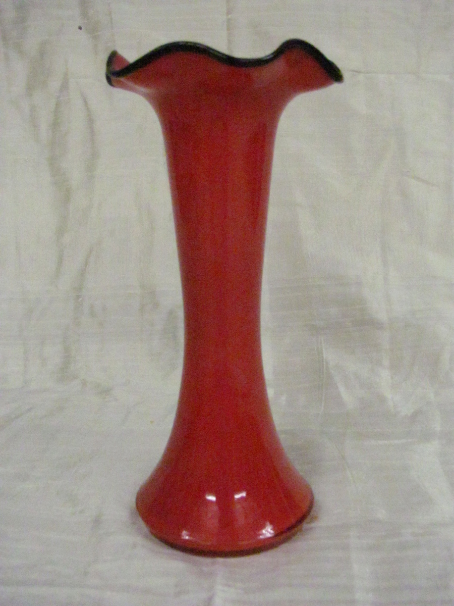 Red vase - Art Glass