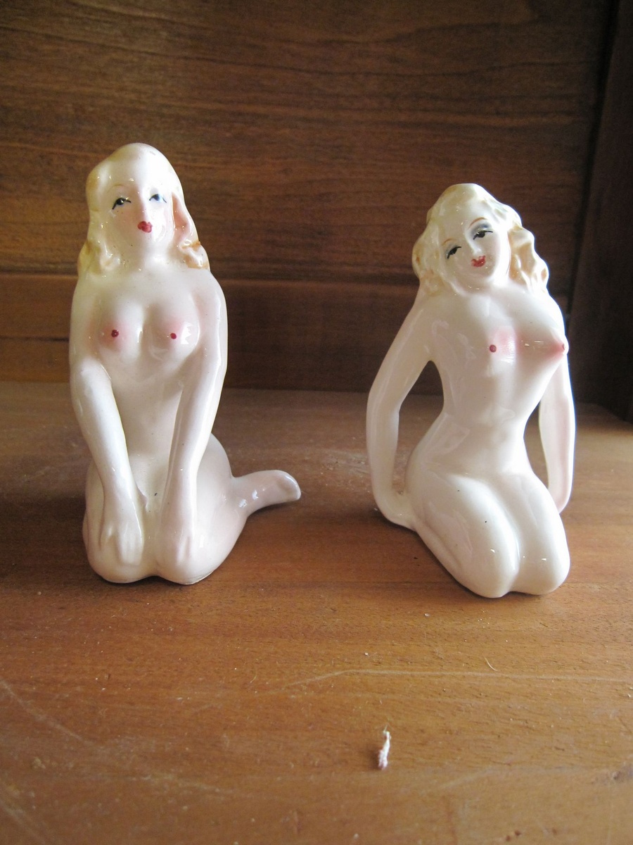 Jananese Topless Nude Salt and Paper Shakers