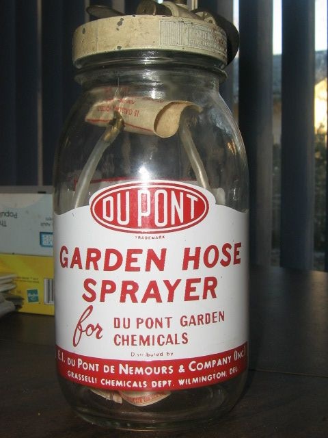 Du Pont Garden Hose Sprayer - Bottles