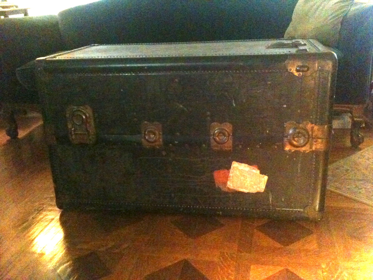 Steamer Wardrobe Trunk - Furniture
