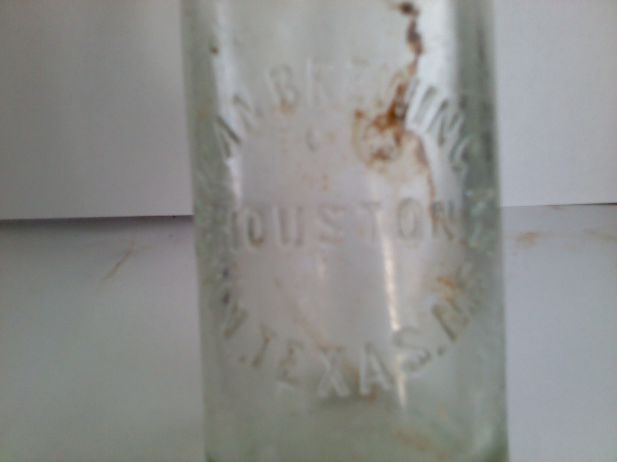 just dug up an old bottle, found out, it was the birth of Budweiser, i can't find anything out on this bottle, can someone hel 