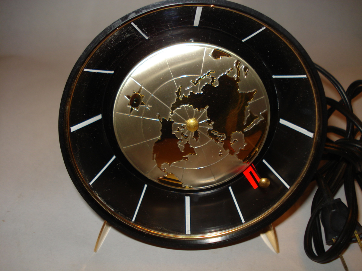 REMEMBRACE CLOCK - Clocks