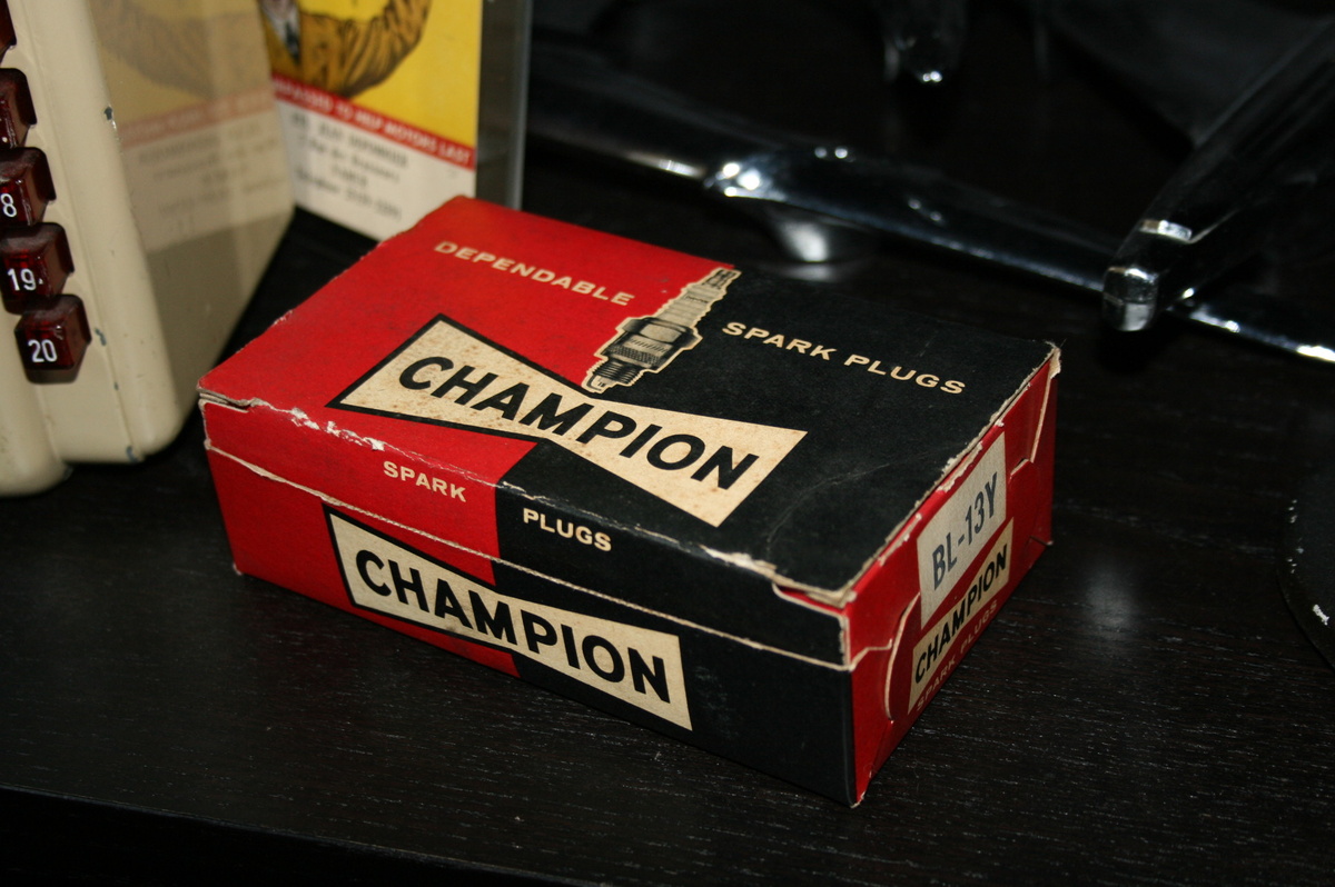 champion box - Advertising