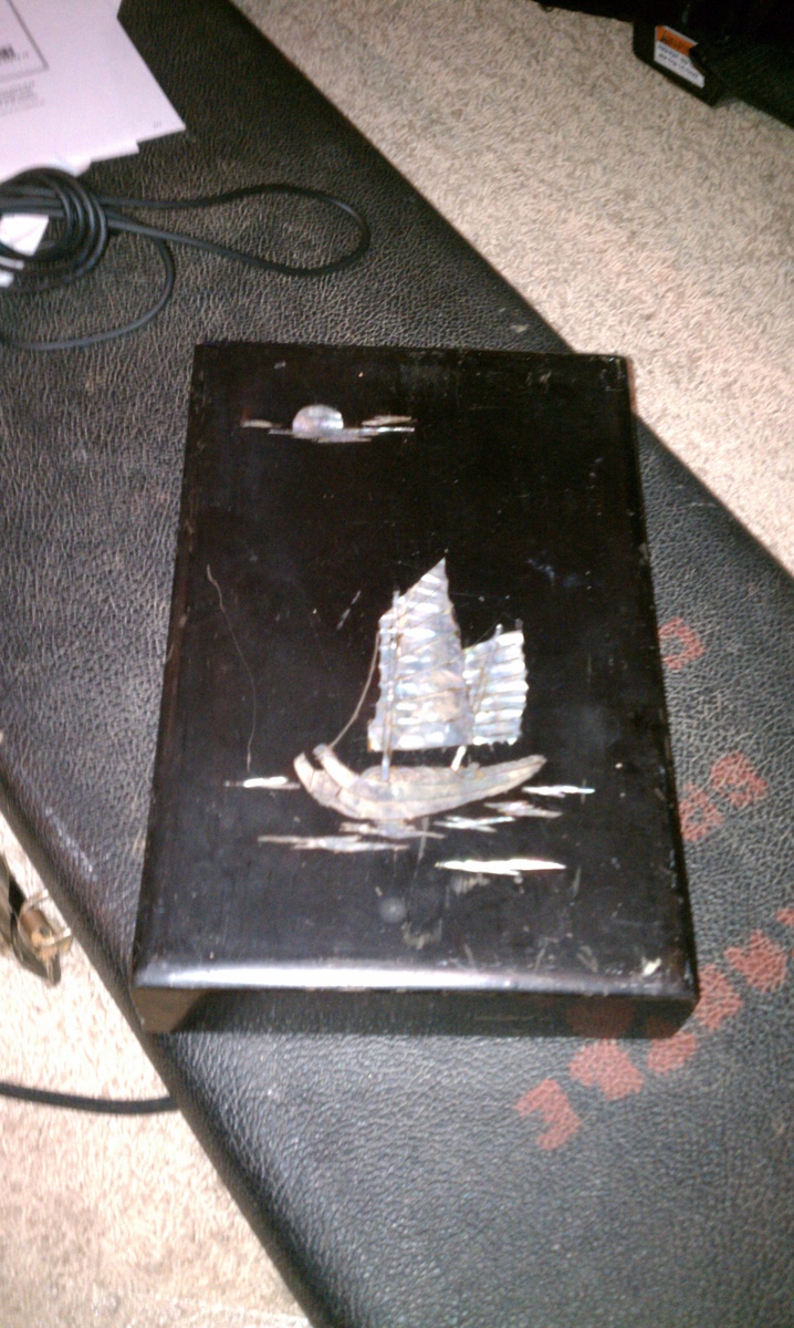 Wood Asian Box early 40's - Asian
