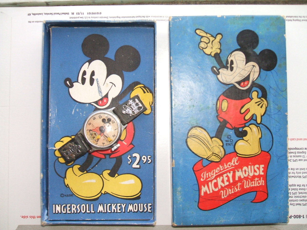 1935-36 Mickey Mouse Watch in Box - Wristwatches