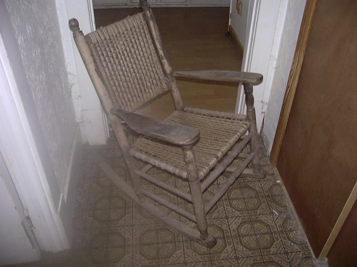 HIGH MILAGE ROCKER - Furniture