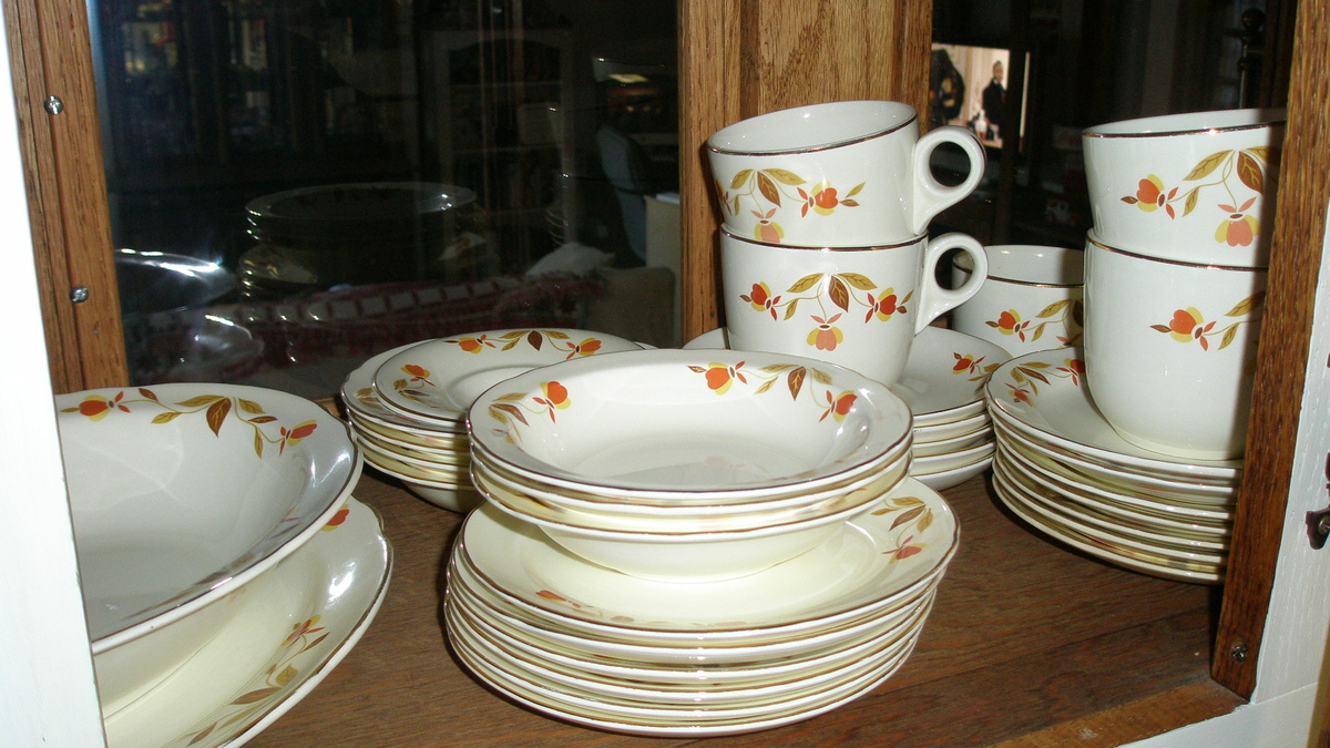 Jewel Tea Autumn Leaf Dishes - China and Dinnerware