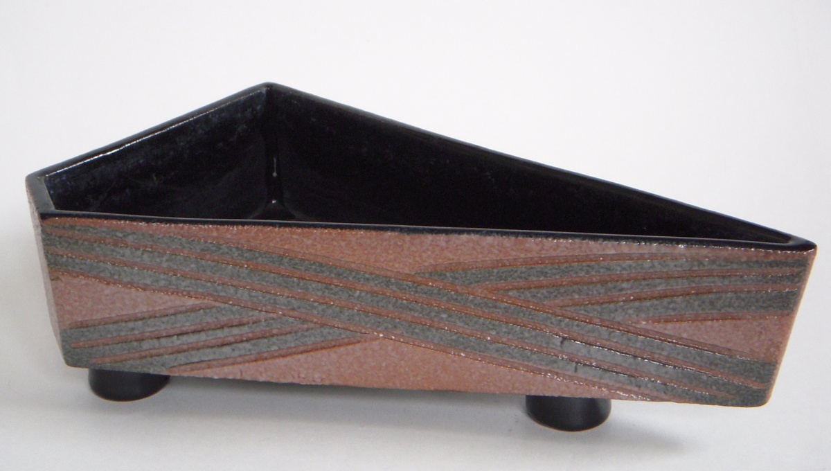Mid Century Pottery Planter/Container, Interesting Scratched Design~Mark?