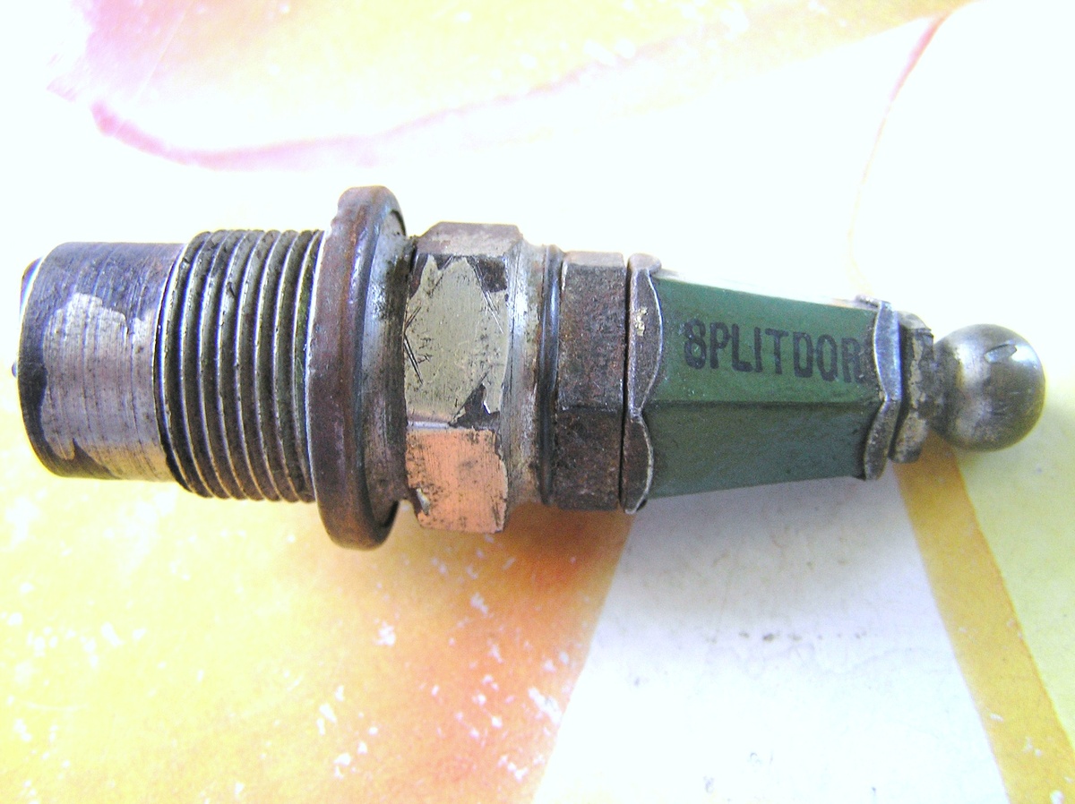 spark plug - Motorcycles