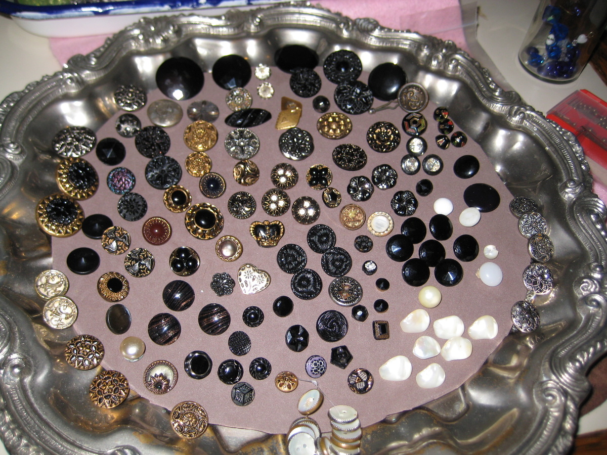 Who's got the button?? - Sewing