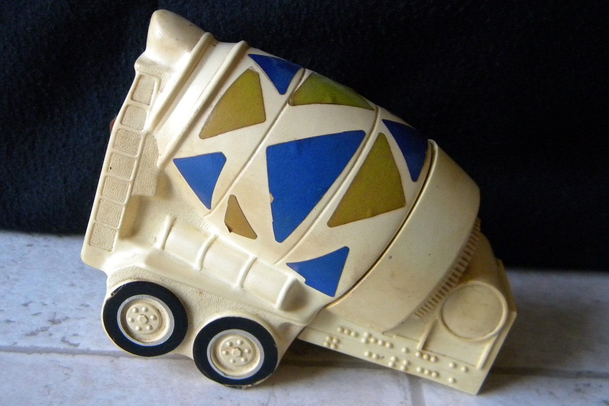 Avon Cement Mixer - Wild Country Talc