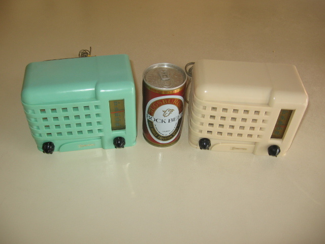Emerson Tube Radio Model 540-A Miget from 1947