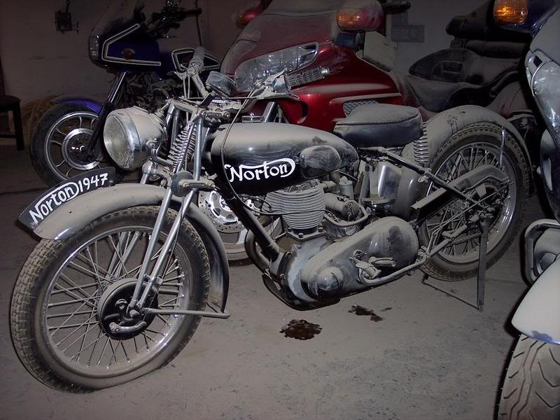 Sadams Norton Motorcycle - Motorcycles