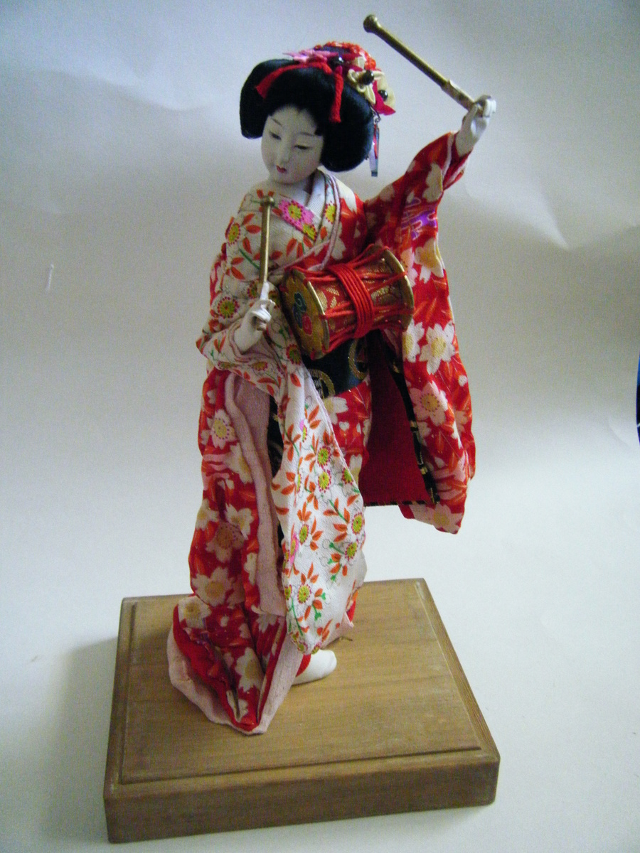 Beautiful doll I found in my parent's storage from my grandmother who lived in Japan.
