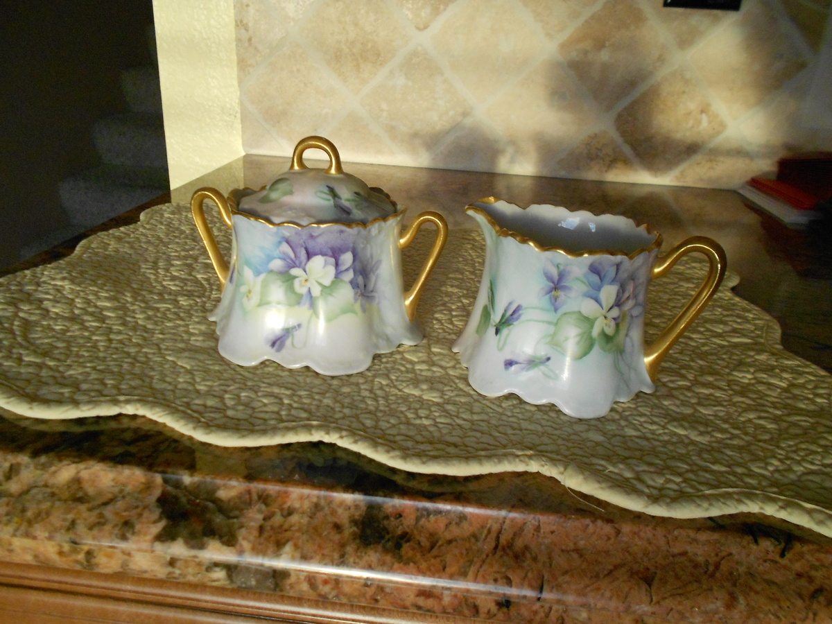 what is the name of this china - China and Dinnerware