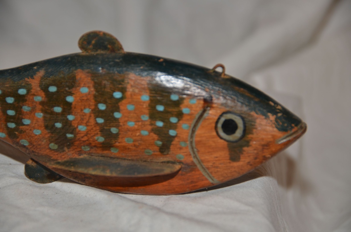 Folk Art Fish Decoy Blue Spots Unknown Maker or Region or Species