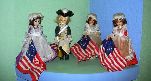 Carlos Dolls Betsy Ross and George Washington