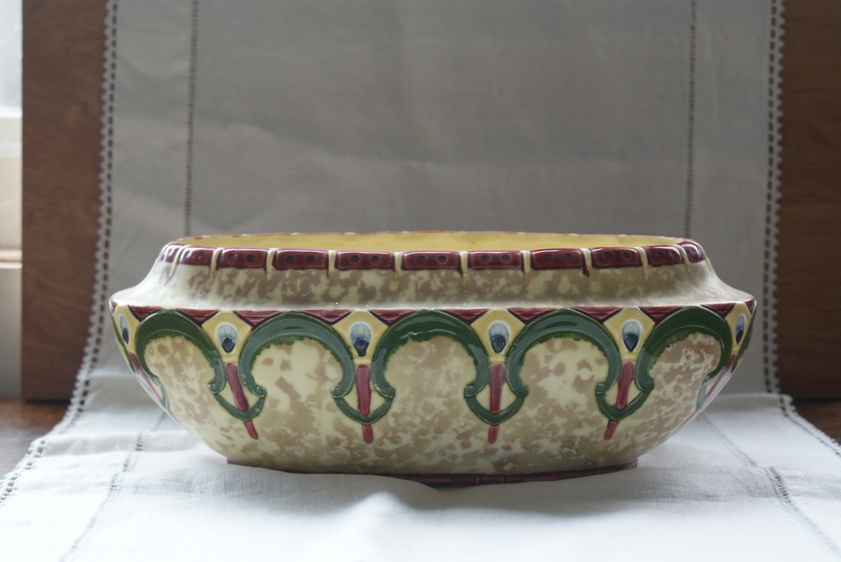 Anyone have any info on this piece?