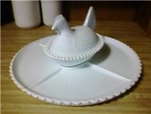 milk glass sitting hen  WITH TRAY