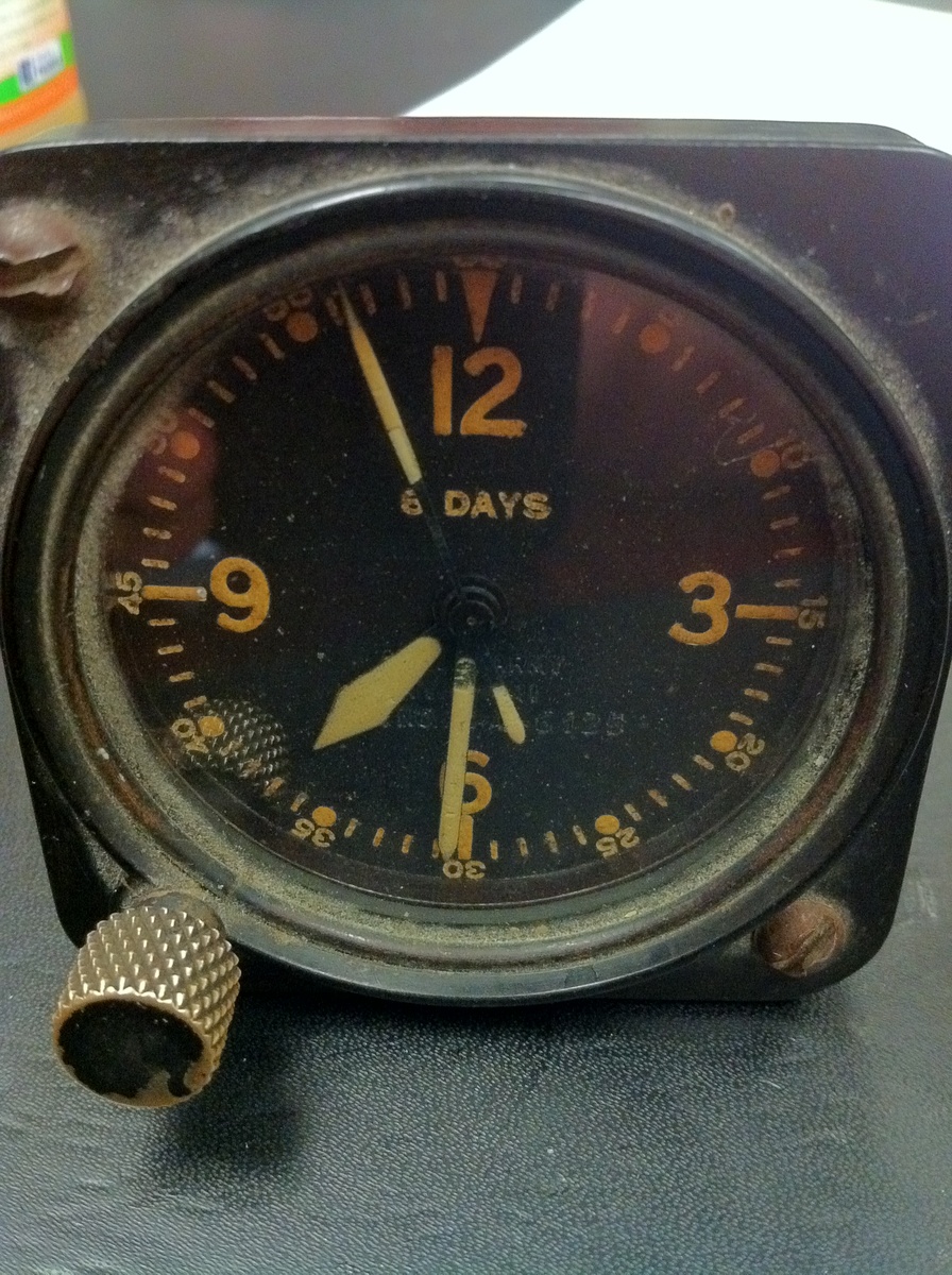 Army Air Corp airplane clock?
