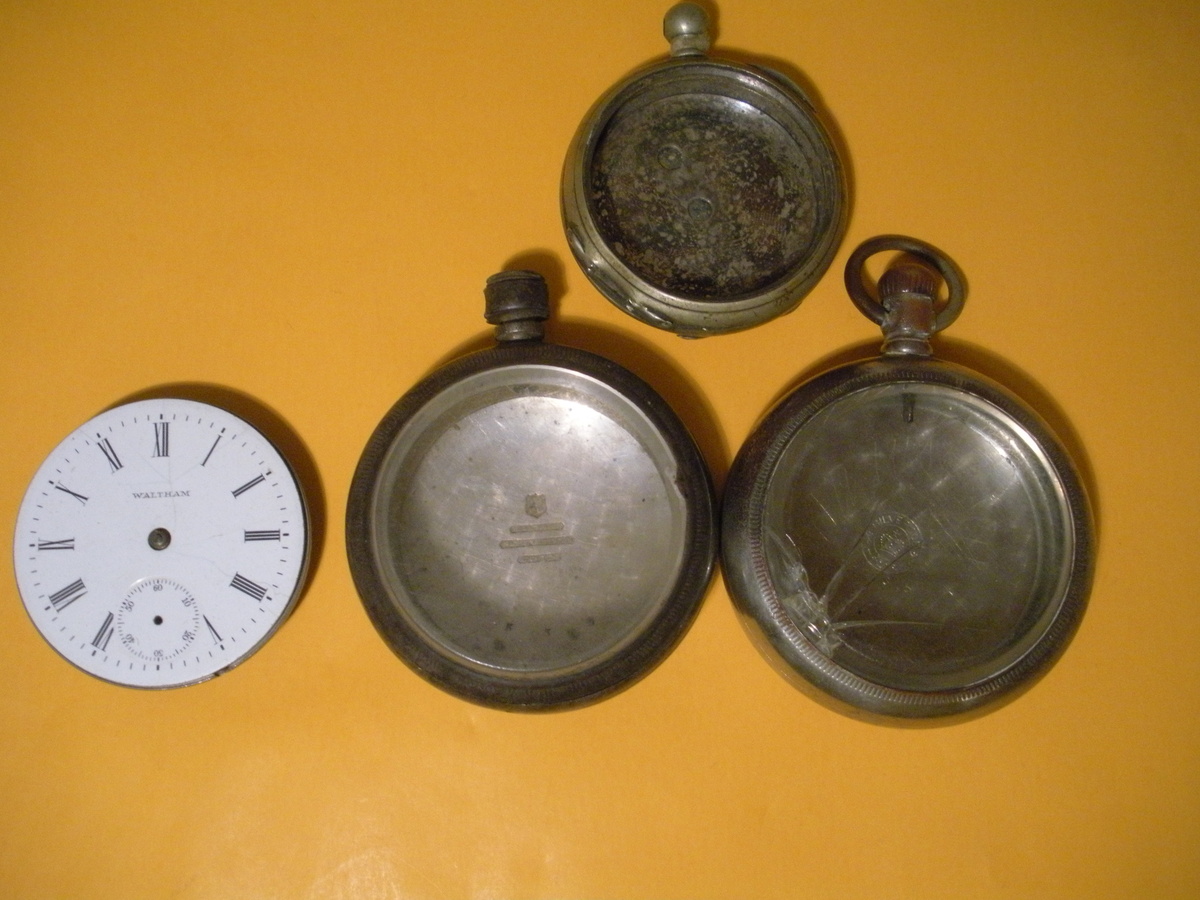 Various Pocket Watch Cases and a Movement ... Silveroid and Silver - Pocket Watches