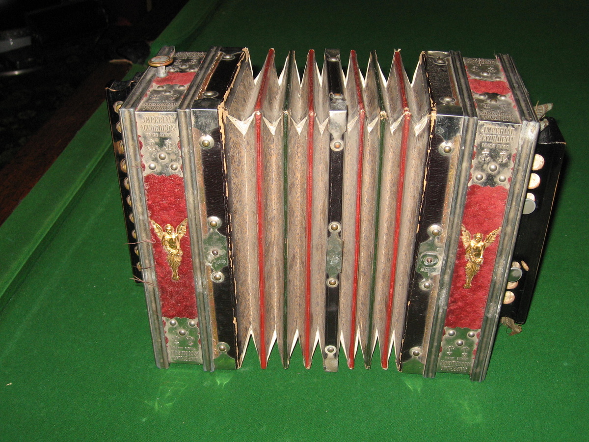 Squeeze Box