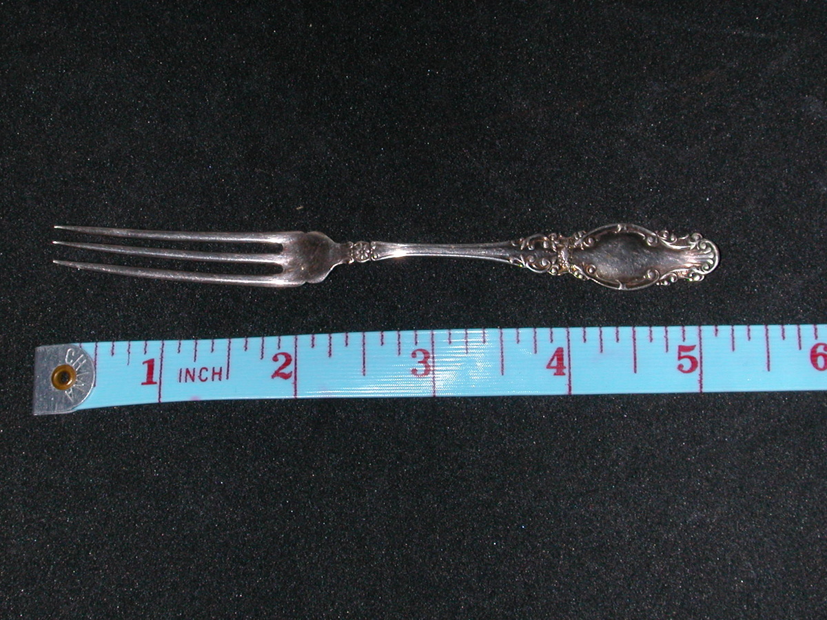 wm rogers silver fork