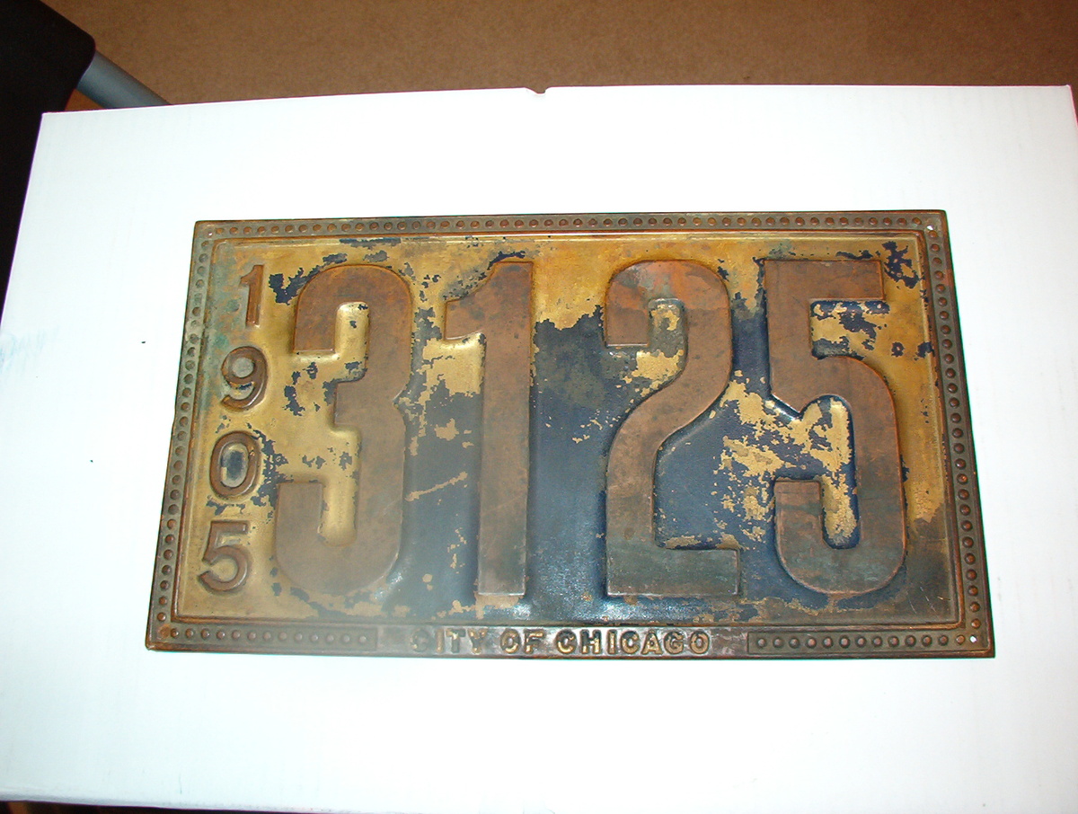 CHICAGO LICENSE PLATES - Signs