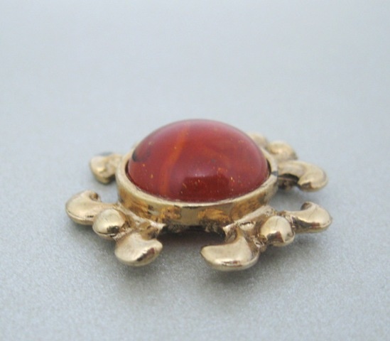 vintage signed carol dauplaise brooch