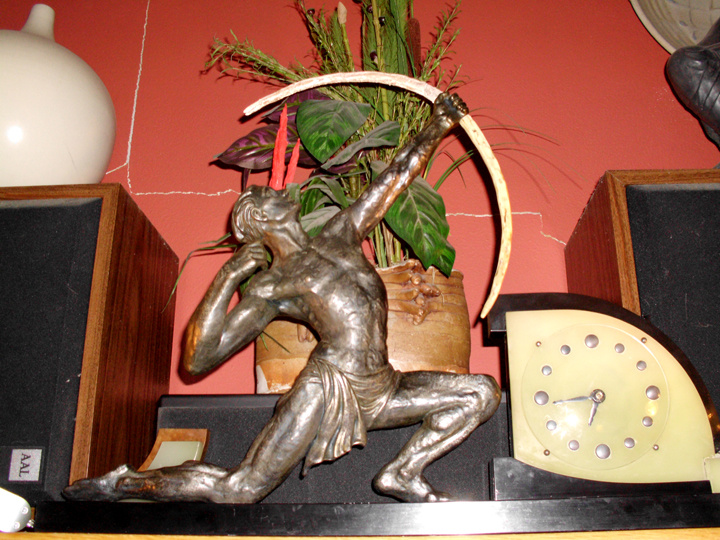 Jean de Roncourt style Archer "Marti" French Art Moderne Clock, 1930's - Art Deco