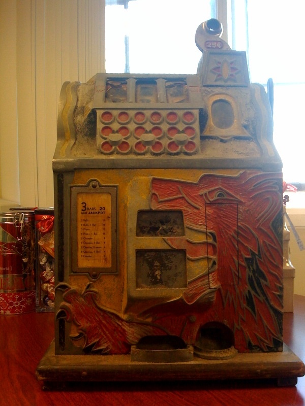 Slot Machine - Coin Operated