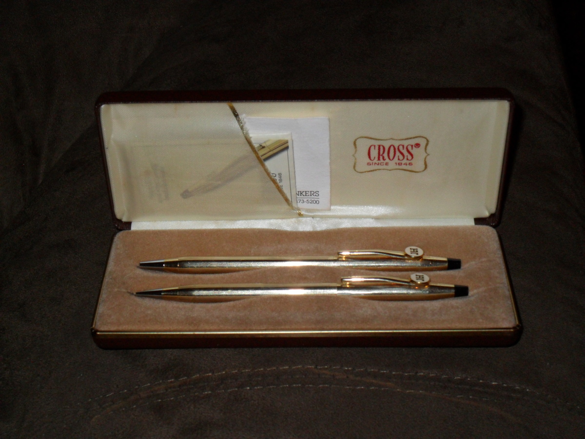 1972 Cross pen/pencil sequenced set
