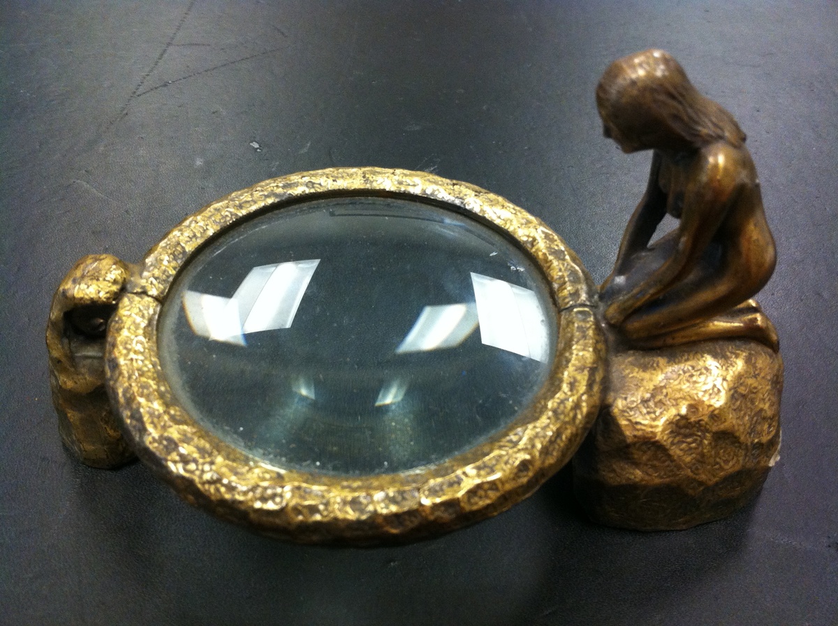 tabletop magnifying glass - Art Deco