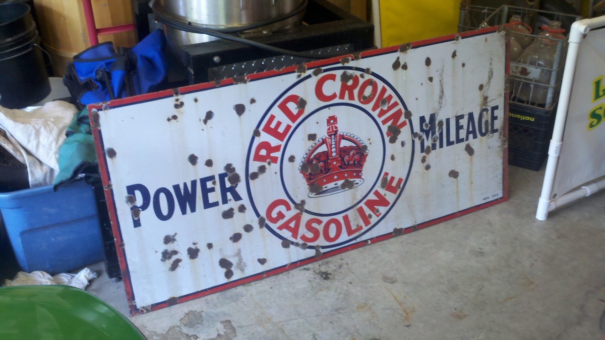 Early Red Crown porcelain for consideration....