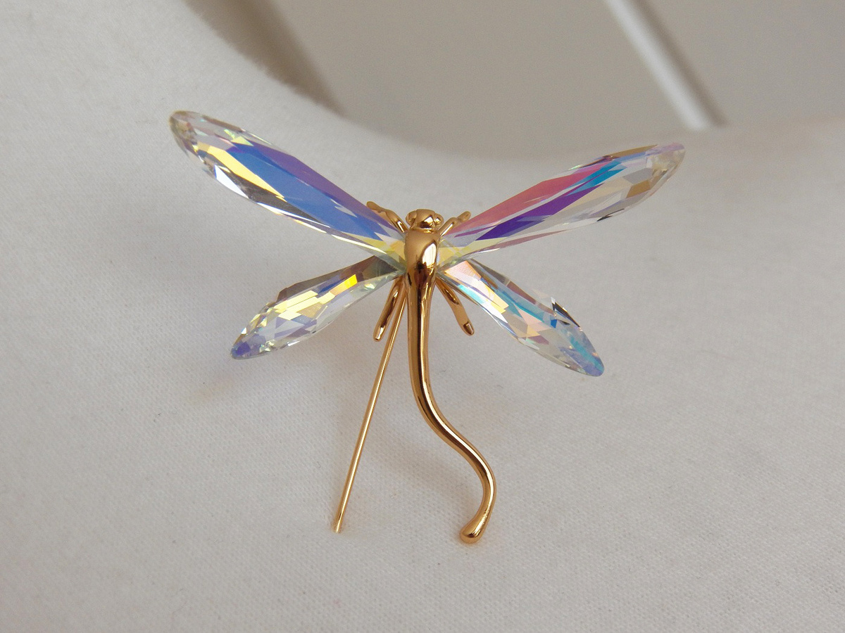 Beautiful Swarovski Jonquil Dragonfly Pin - Costume Jewelry