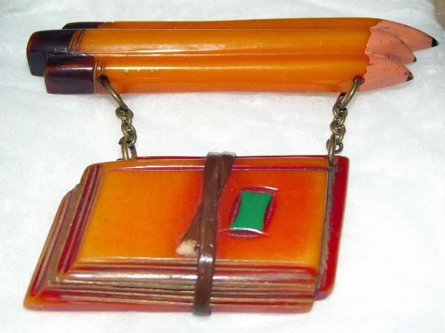 Vintage Bakelite Brooch
